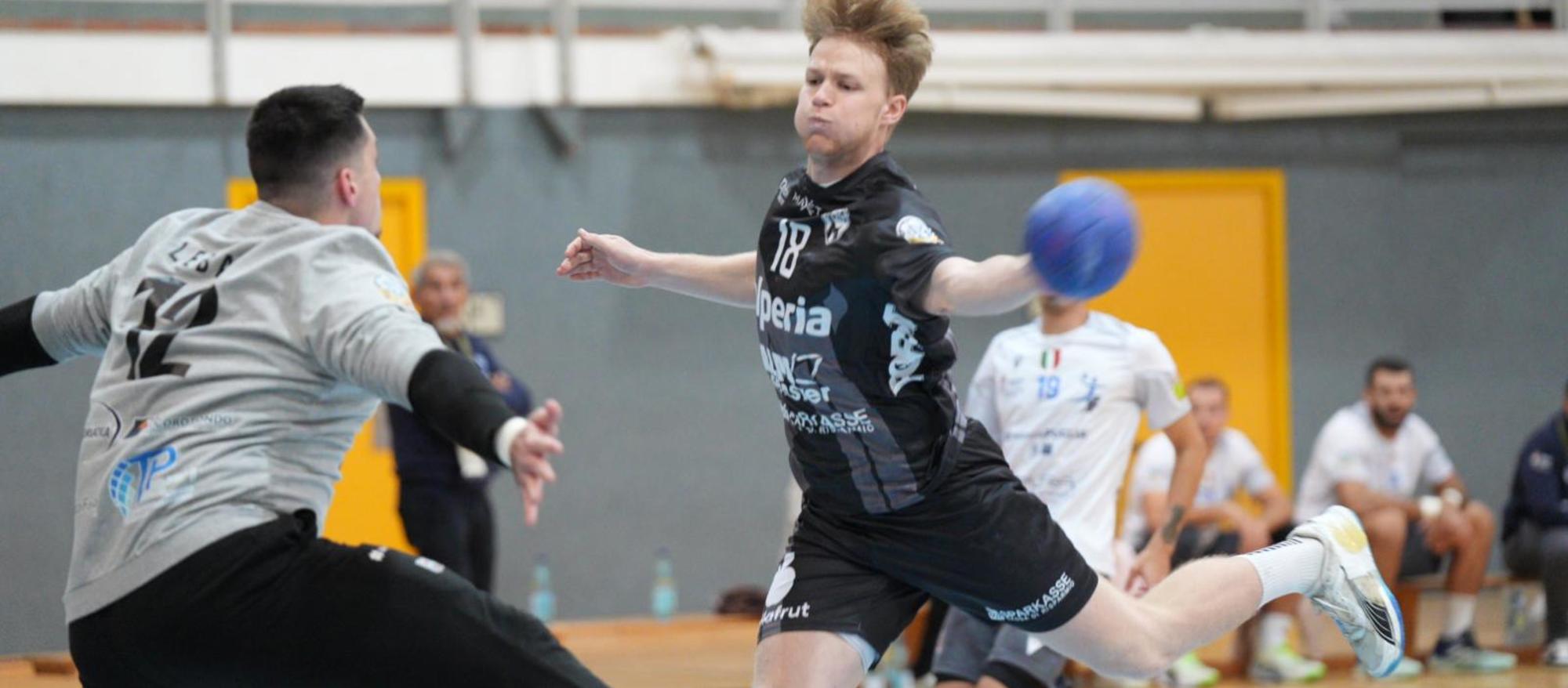 Alperia Black Devils besiegen Junior Fasano mit 32:25